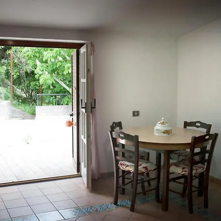 Le Bucoliche Bed & Breakfast *